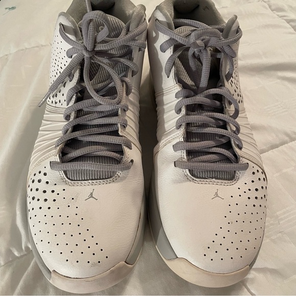 Jordan’s - Picture 10 of 11